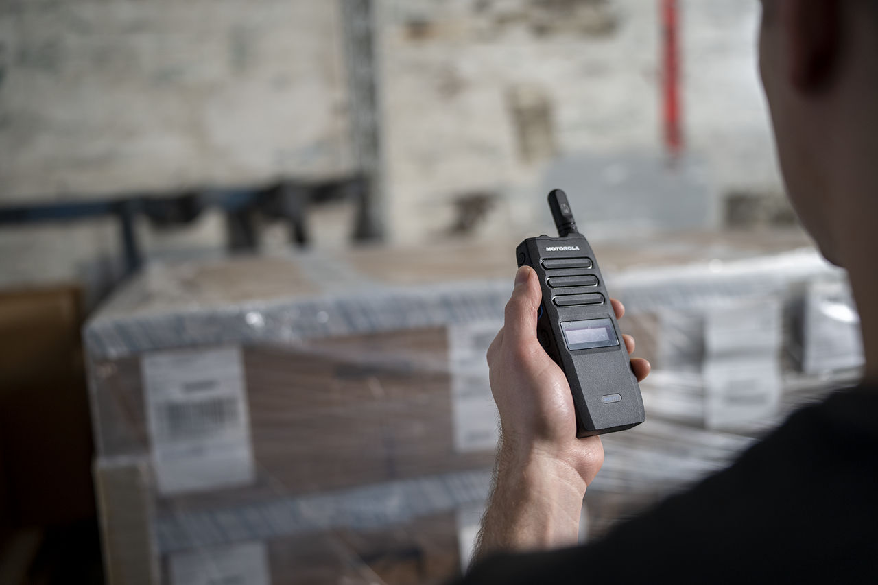 motorola manufacturing two way radios acecomms